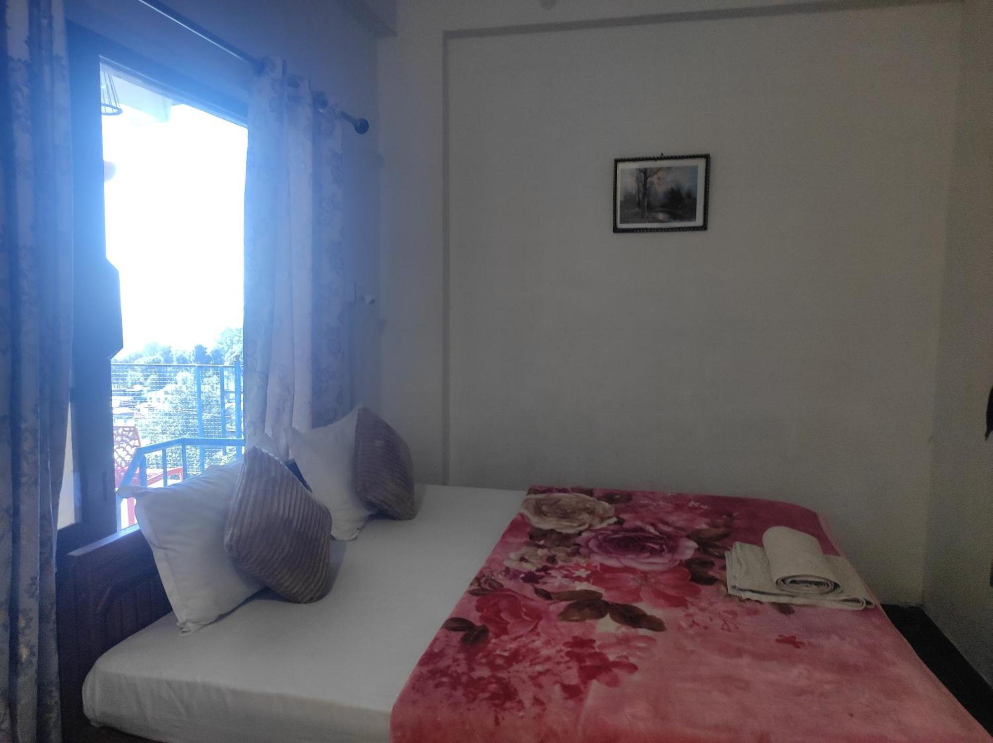Hill Veu Home Bir Billing Szoba fotó